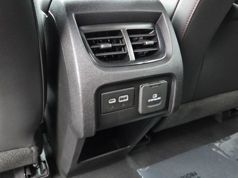 Used 2019 Chevrolet Blazer RS image 26