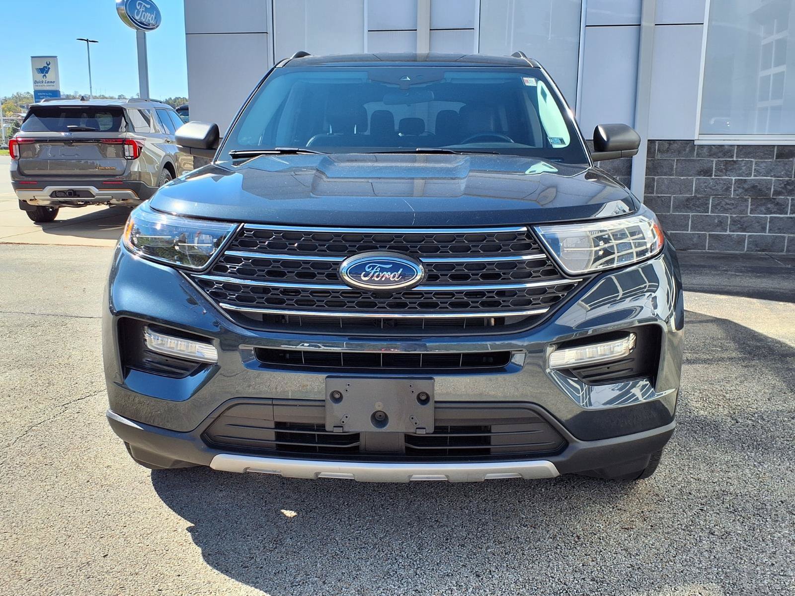 Certified 2023 Ford Explorer XLT w/ Equipment Group 202A AWD/4WD image 2