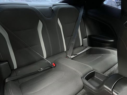 Used 2018 Chevrolet Camaro SS image 21