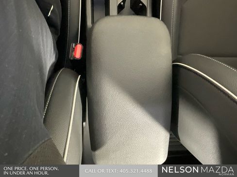 Used 2024 Kia Forte GT-Line image 40