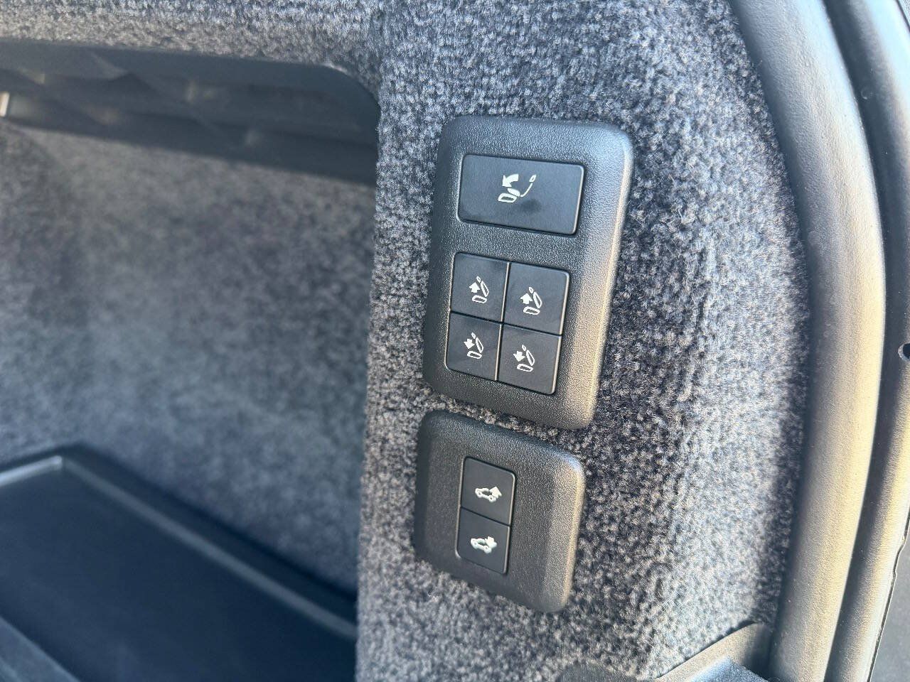 Used 2019 Land Rover Range Rover SV Autobiography Dynamic AWD/4WD image 28