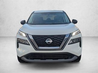 Used 2023 Nissan Rogue S video 2