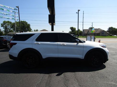 Used 2021 Ford Explorer ST w/ ST Street Pack AWD/4WD image 10