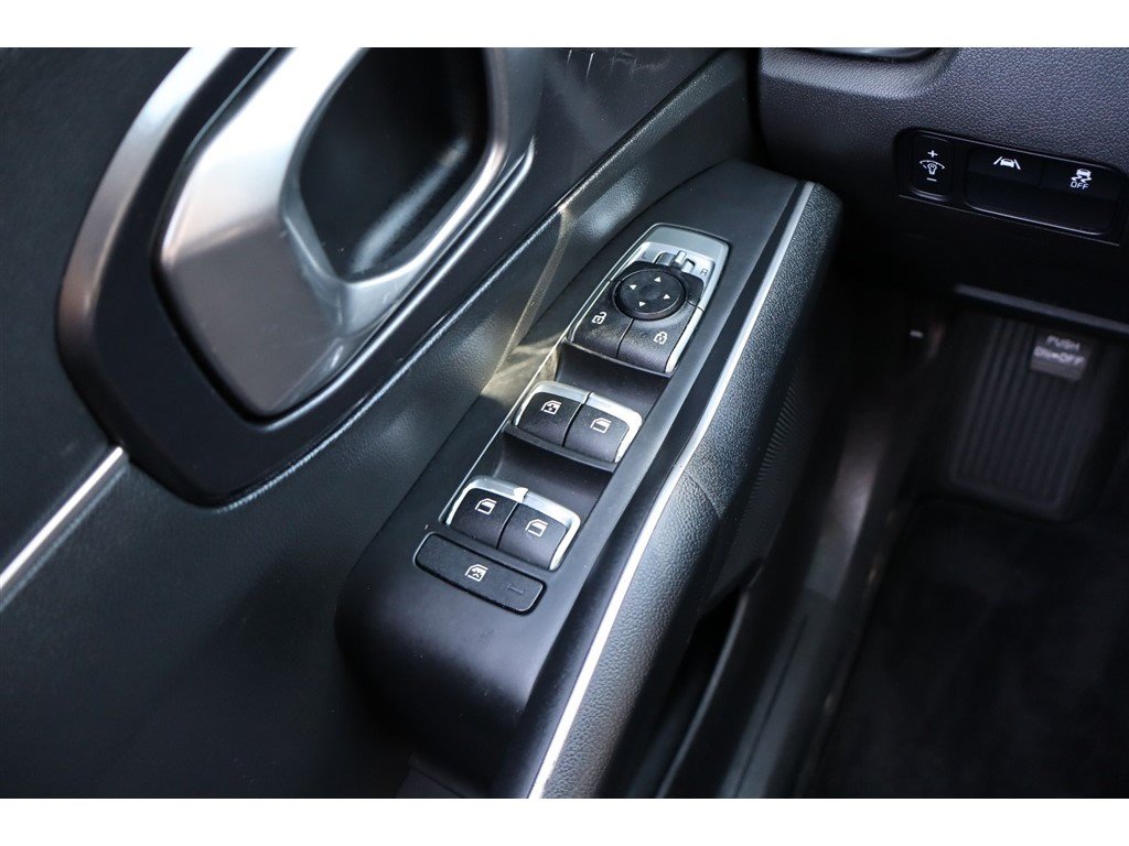 Used 2022 Kia Sorento LX FWD image 21