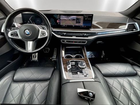 Used 2023 BMW X7 xDrive40i AWD/4WD image 7