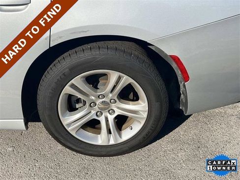 Used 2023 Dodge Charger SXT image 11