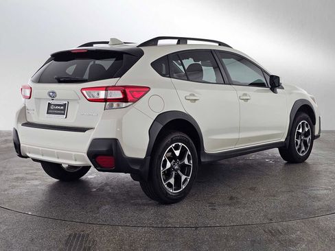 Used 2019 Subaru Crosstrek 2.0i Premium w/ Eyesight System image 3