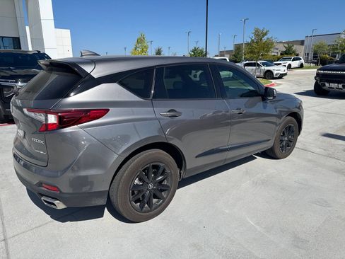 Used 2025 Acura RDX SH-AWD image 3