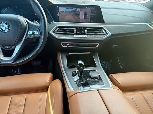 Used 2022 BMW X5 xDrive40i w/ Premium Package AWD/4WD image 19