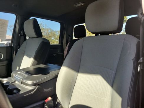 Used 2022 RAM 2500 Big Horn image 25