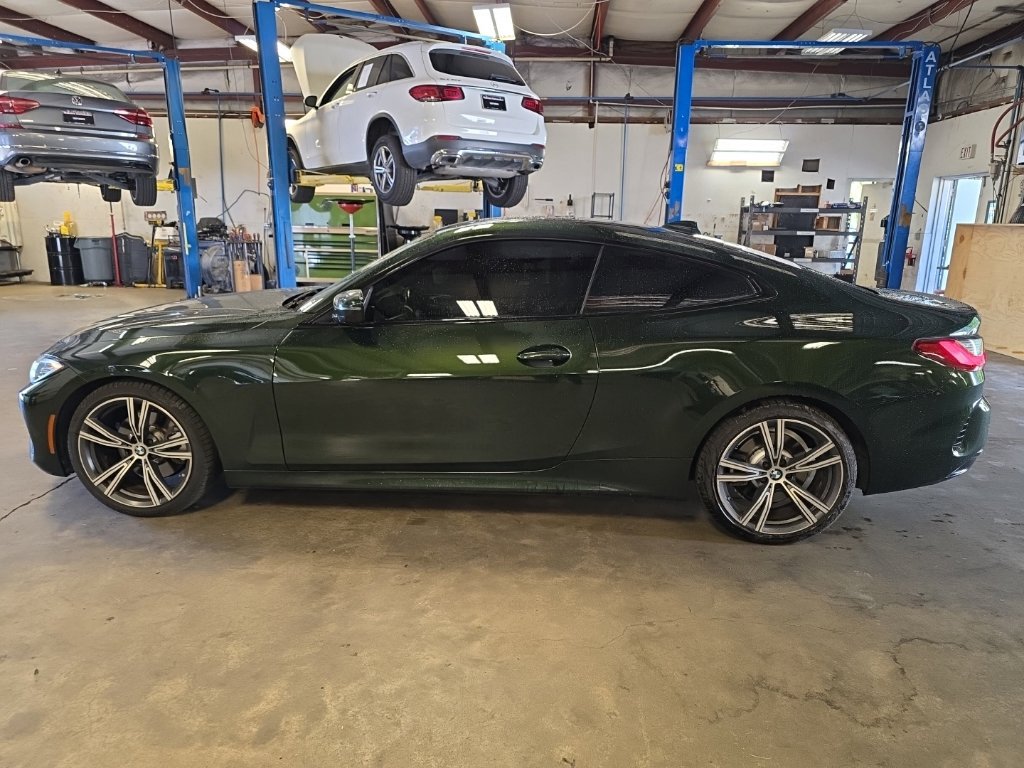 Used 2021 BMW 430i Coupe w/ Convenience Package RWD image 2