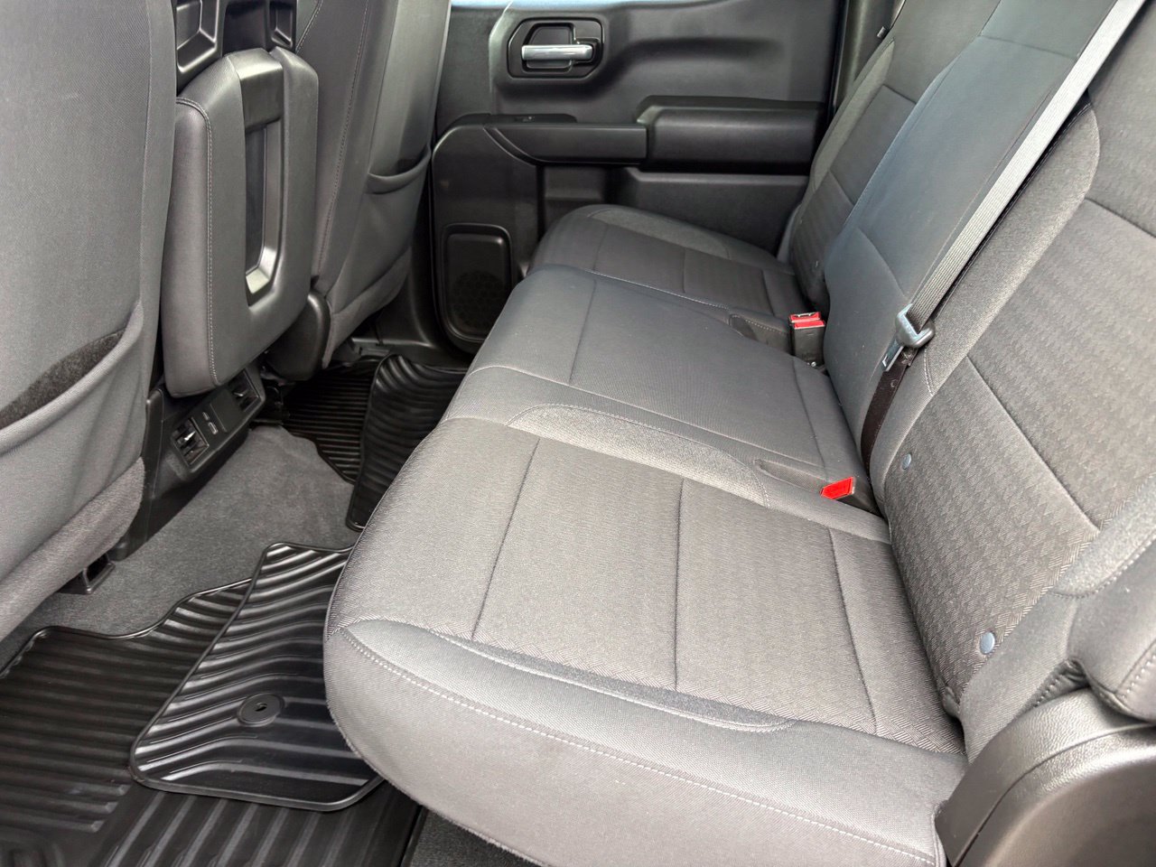 Used 2026 Chevrolet Silverado 1500 Custom RWD image 18
