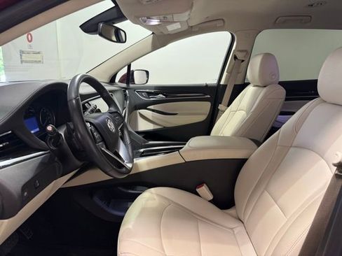 Used 2023 Buick Enclave Essence FWD image 13