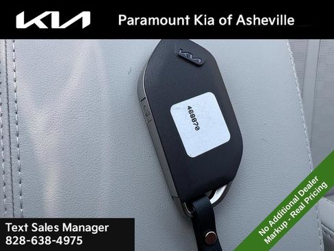 New 2026 Kia Sorento S w/ S Panoramic Sunroof Package FWD image 27