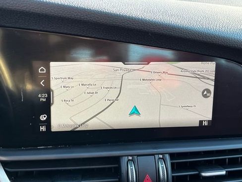 Used 2022 Alfa Romeo Giulia Veloce image 24