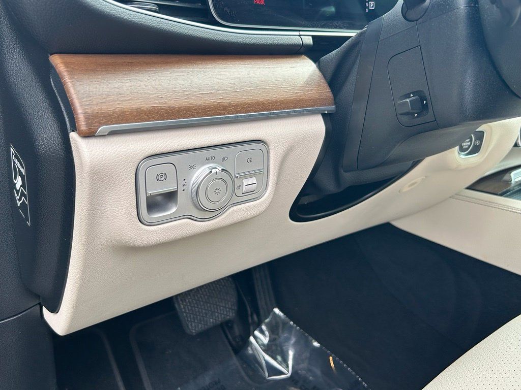 Used 2021 Mercedes-Benz GLE 350 image 16