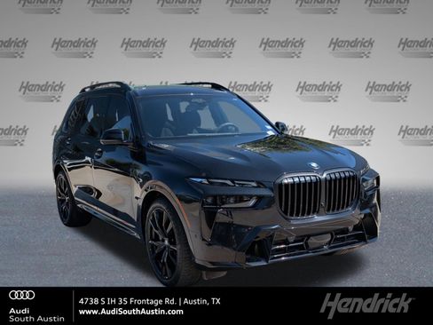 Used 2024 BMW X7 xDrive40i w/ M Sport Package AWD/4WD image 1