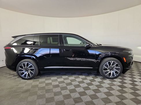 New 2025 Jeep Wagoneer S Limited AWD/4WD image 6