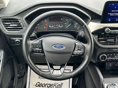 Certified 2022 Ford Escape SEL image 7