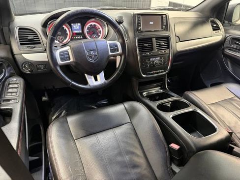 Used 2018 Dodge Grand Caravan GT FWD image 7