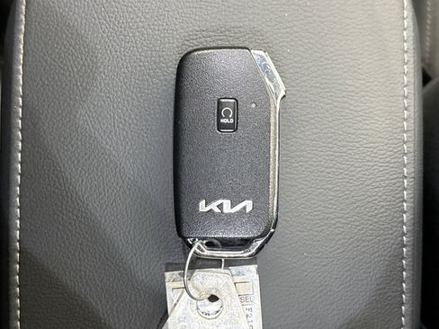 Used 2025 Kia Soul EX FWD image 26