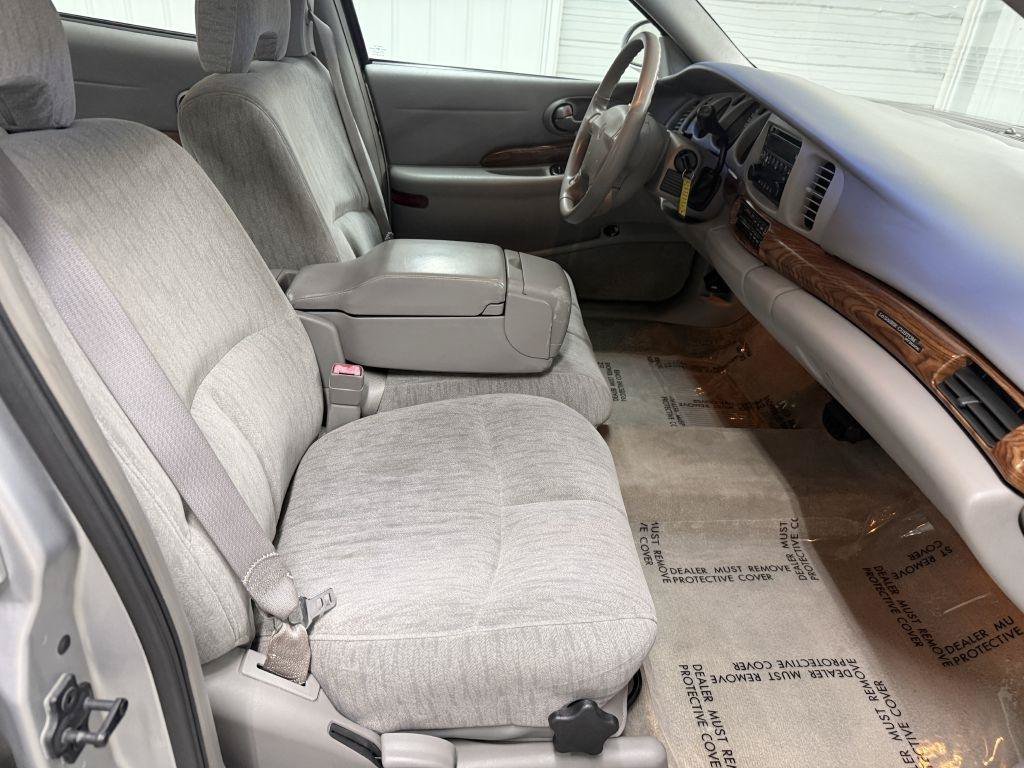 Used 2003 Buick Le Sabre Custom FWD image 25