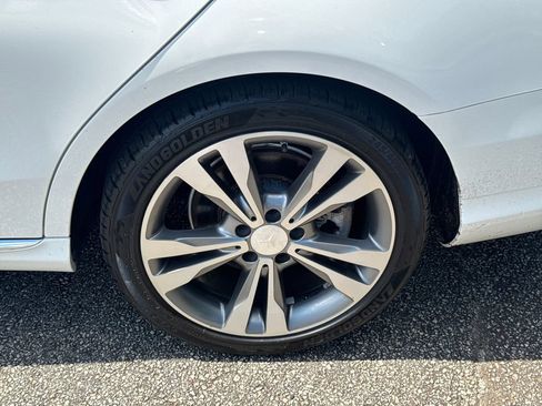 Used 2017 Mercedes-Benz C 300 Sedan image 19