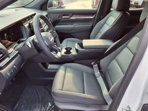 New 2026 GMC Terrain AT4 image 5