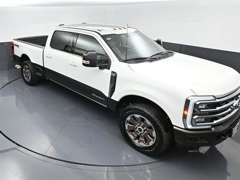 Certified 2024 Ford F250 King Ranch AWD/4WD image 35