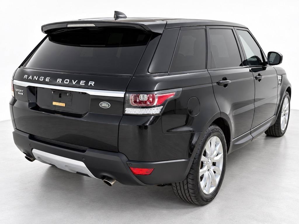 Used 2017 Land Rover Range Rover Sport HSE AWD/4WD image 3