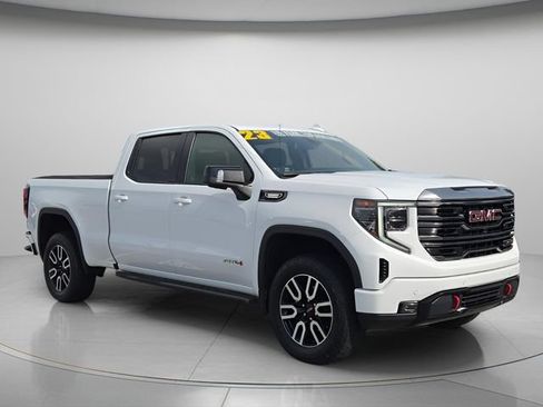 Used 2023 GMC Sierra 1500 AT4 w/ AT4 Premium Package AWD/4WD image 8