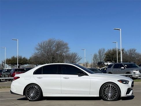 Used 2024 Mercedes-Benz C 300 4MATIC Sedan image 3
