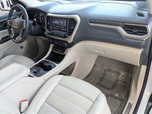Used 2023 GMC Acadia Denali image 22