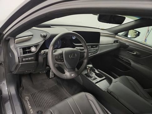 Used 2024 Lexus ES 300h F Sport w/ Accessory Package (Z2) FWD image 17