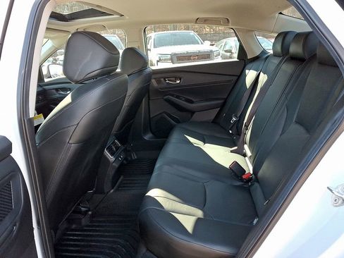 Used 2024 Honda Accord Touring image 11