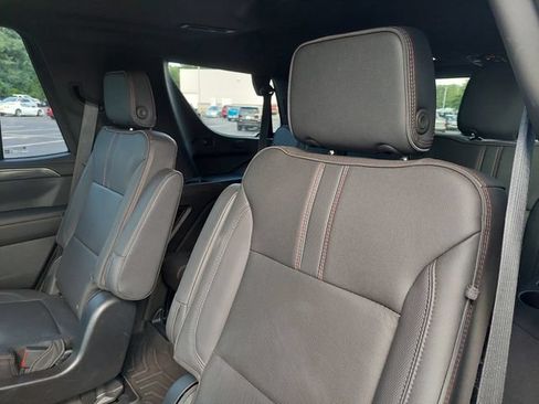 Used 2023 Chevrolet Tahoe RST w/ Luxury Package AWD/4WD image 16