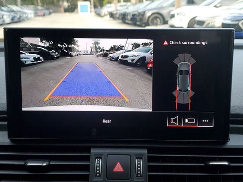 Used 2021 Audi Q5 2.0T Premium w/ Convenience Package image 32