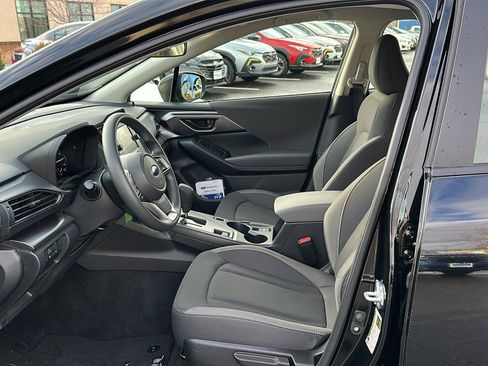 Certified 2025 Subaru Impreza 2.0i image 9