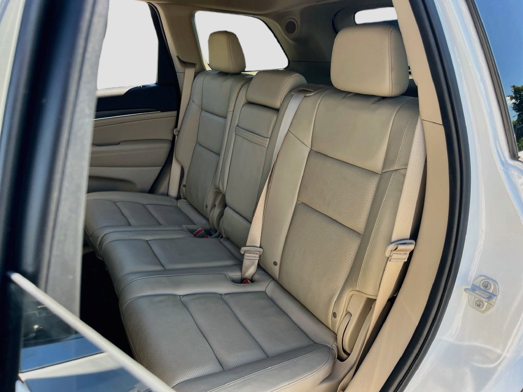 Certified 2021 Jeep Grand Cherokee Limited w/ Luxury Group II AWD/4WD image 25