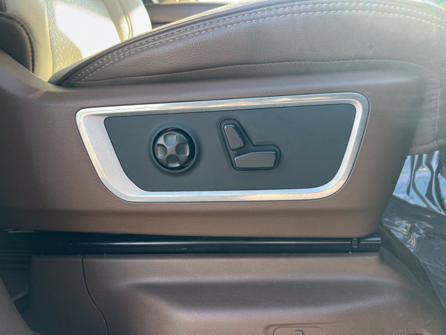 Used 2020 RAM 1500 Laramie AWD/4WD image 14
