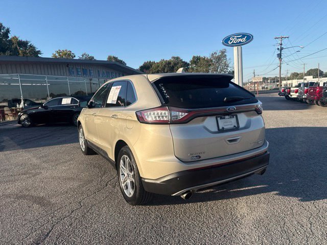 Used 2018 Ford Edge Titanium w/ Technology Package FWD image 21