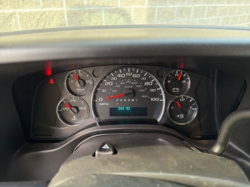 New 2026 Chevrolet Express 3500 w/ Power Convenience Package image 17