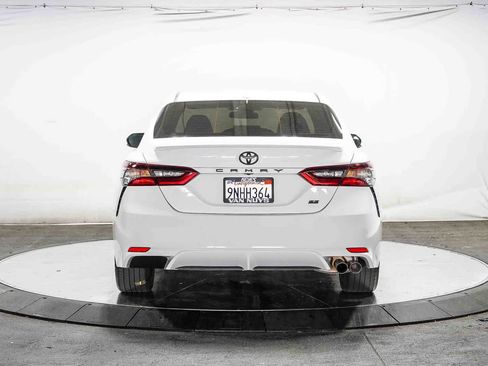 Certified 2024 Toyota Camry SE FWD image 3