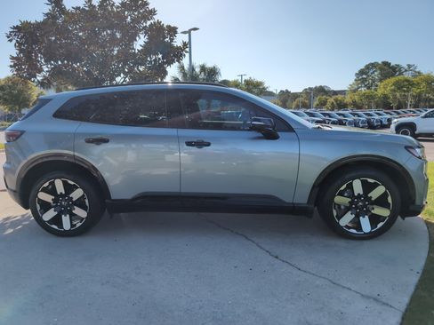 Used 2025 Honda Prologue Elite image 11