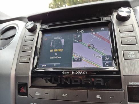 Used 2015 Toyota Tundra SR5 image 8