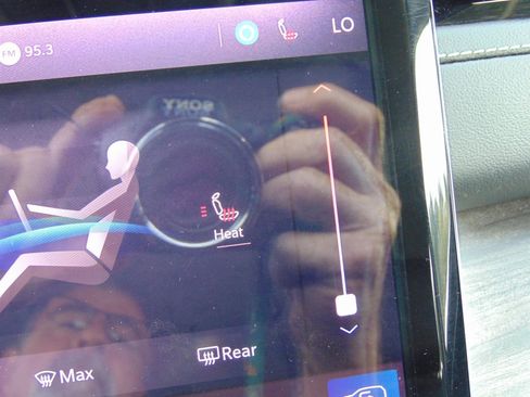 Used 2023 Jeep Grand Cherokee image 33