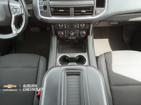 Certified 2022 Chevrolet Suburban LS AWD/4WD image 11