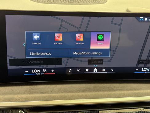 Certified 2024 BMW X5 xDrive40i w/ Premium Package AWD/4WD image 27