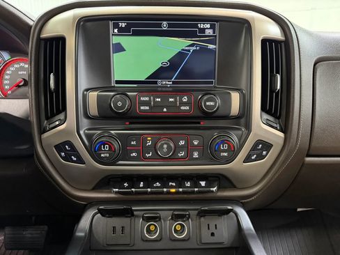 Used 2016 GMC Sierra 3500 Denali w/ Duramax Plus Package AWD/4WD image 21