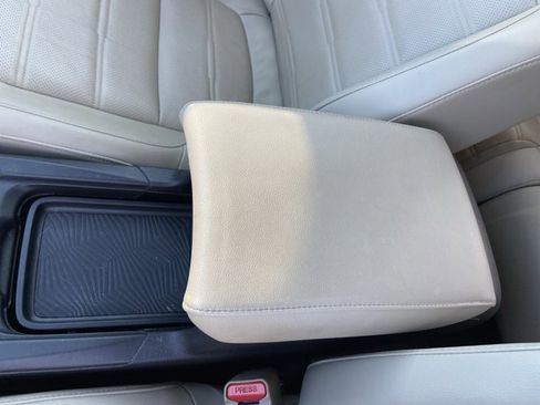 Used 2018 Honda CR-V EX-L image 41